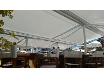 PORTERIA CON TOLDO EXTENSIBLE