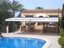 PORTERIA CON TOLDO EXTENSIBLE